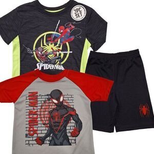 Marvel Spider-Man 3 Piece Set: Red‎ T-shirt Green T-shirt Shorts Size 5T New